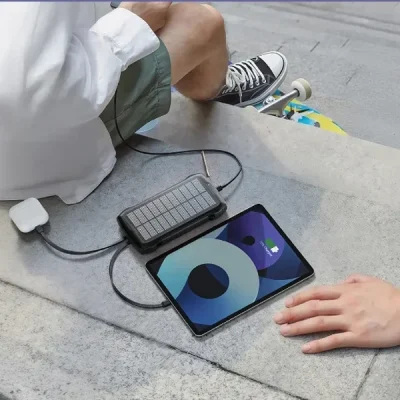 پاوربانک خورشیدی 20 وات 20000 گرین لاین GREEN LION Solar Force POWER BANK GNSOLF20PBBK 2